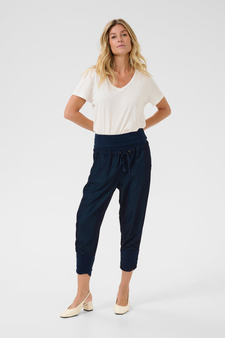 Line Pants