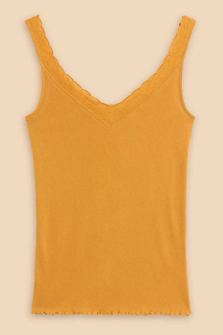 Camisole Seabreeze en coton côtelé jaune avec décolleté brodé et bretelles larges.