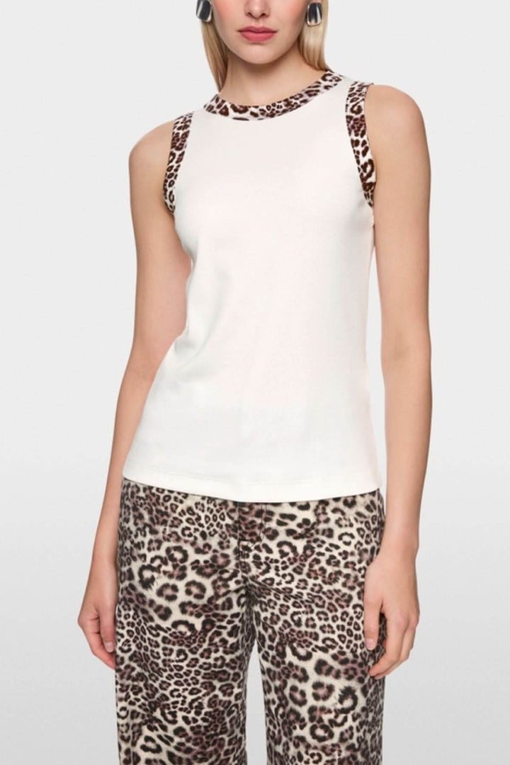 Camisole à imprimé léopard en coton côtelé avec bordures motif léopard pour un look tendance.