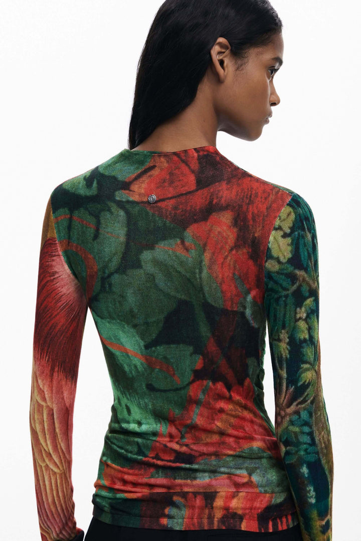 Chandail ajusté à col montant avec imprimé floral automnal et fronces latérales, vu de dos, style contemporain et artistique.