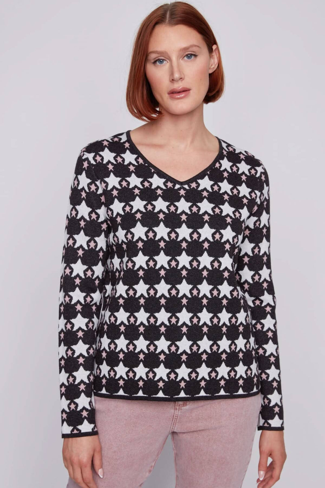 Chandail en tricot col V à motifs d'étoiles, manches longues, élégant et décontracté pour un style unique.