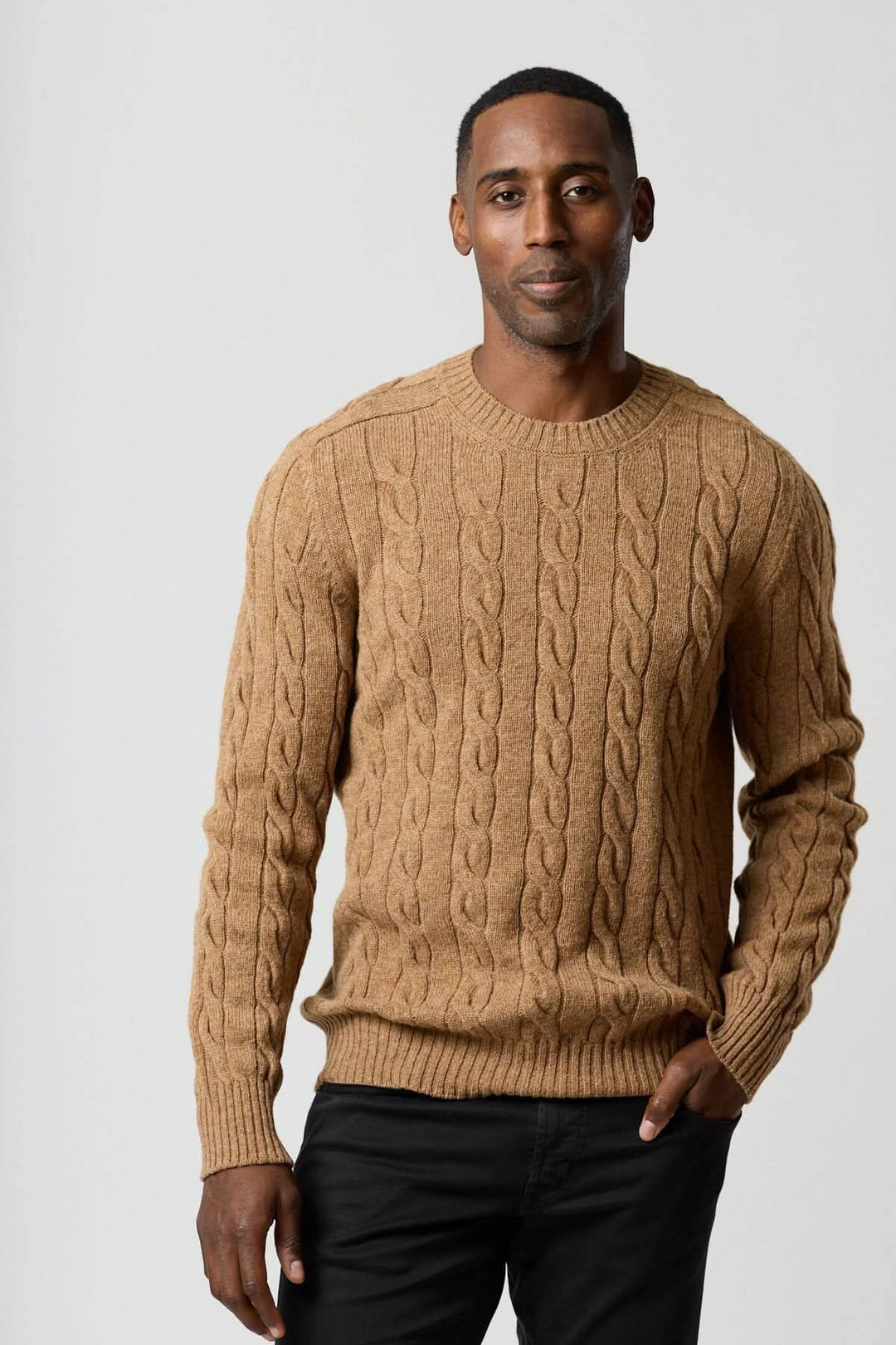 Chandail torsadé col rond