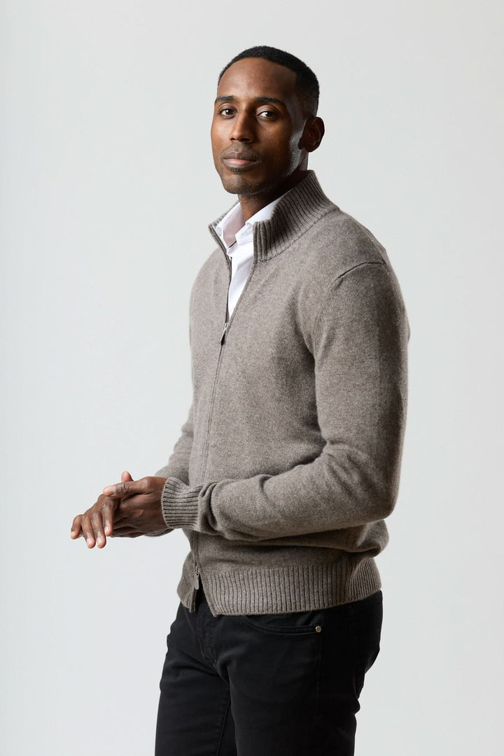 Chandail zippé col montant