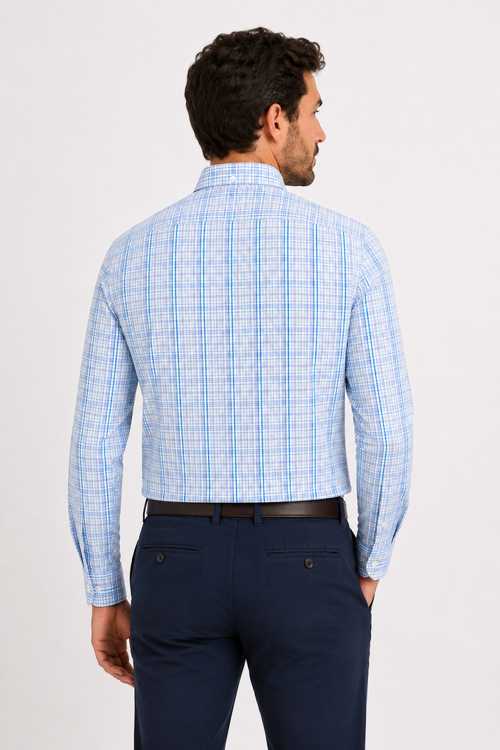 Fine-checkered casual shirt