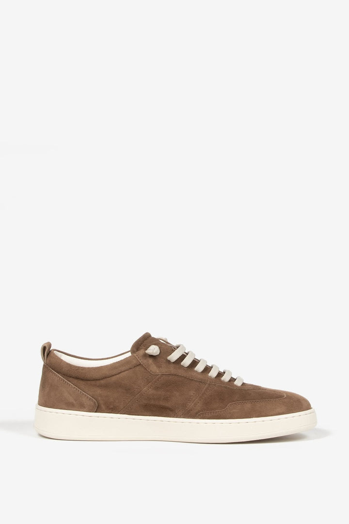 Chaussure en cuir suédé