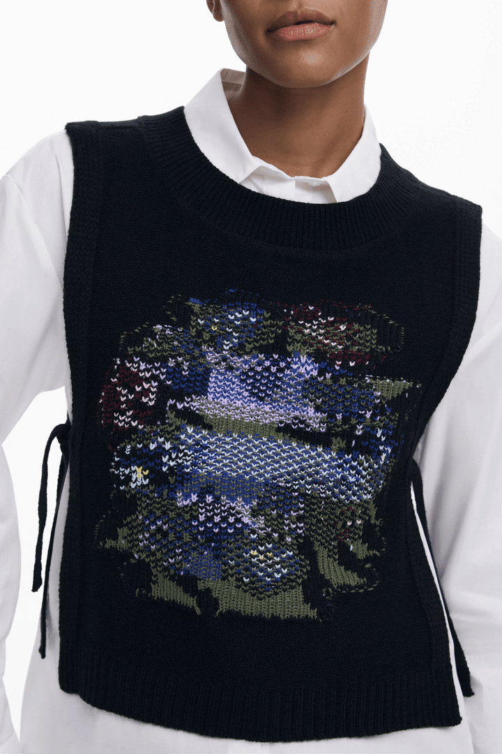 Chemise 2 en 1 avec chandail sans manches intégré, effet superposé moderne et raffiné, manches longues, col classique.