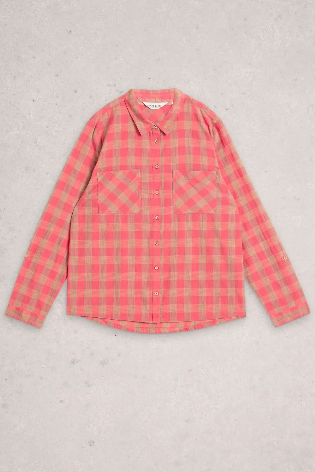 Chemise à col à carreaux Sophie avec motif à carreaux rouges et coupe décontractée idéale pour un style quotidien.