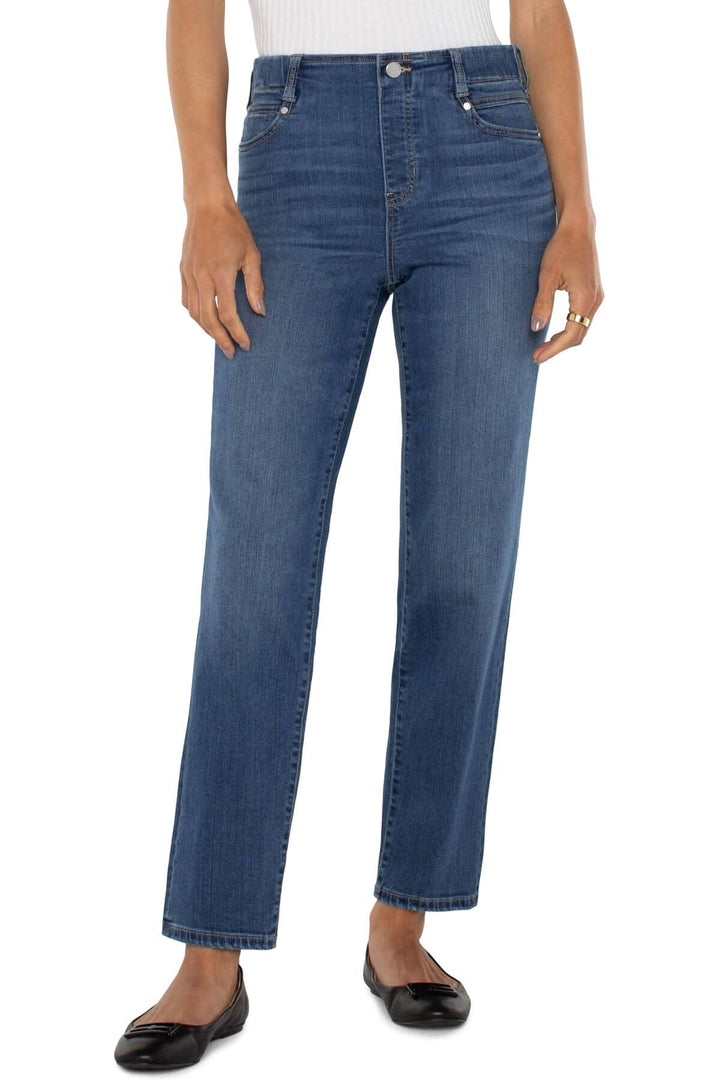 Jeans à enfiler jambe droite avec poches, taille moyenne, look élégant et sophistiqué.