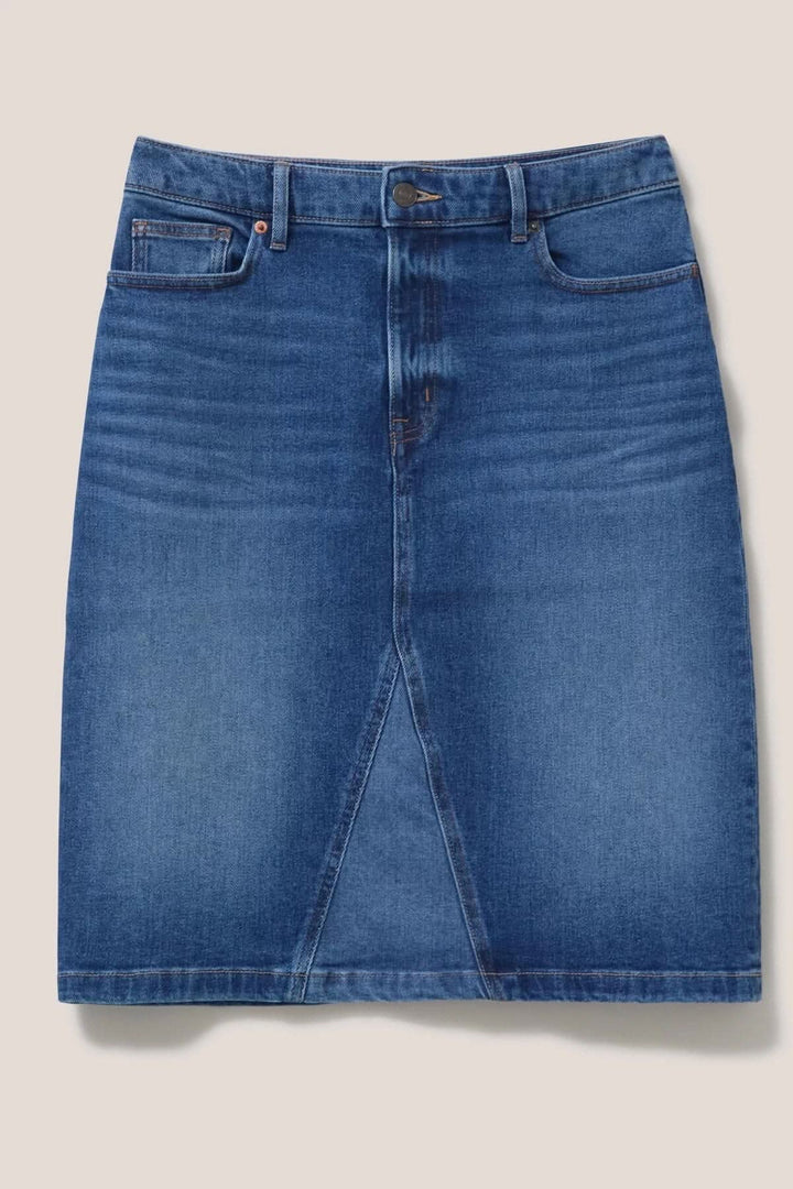 Jupe Jemma en jean, midi, coupe classique, couleur denim, idéale pour un look décontracté ou chic.