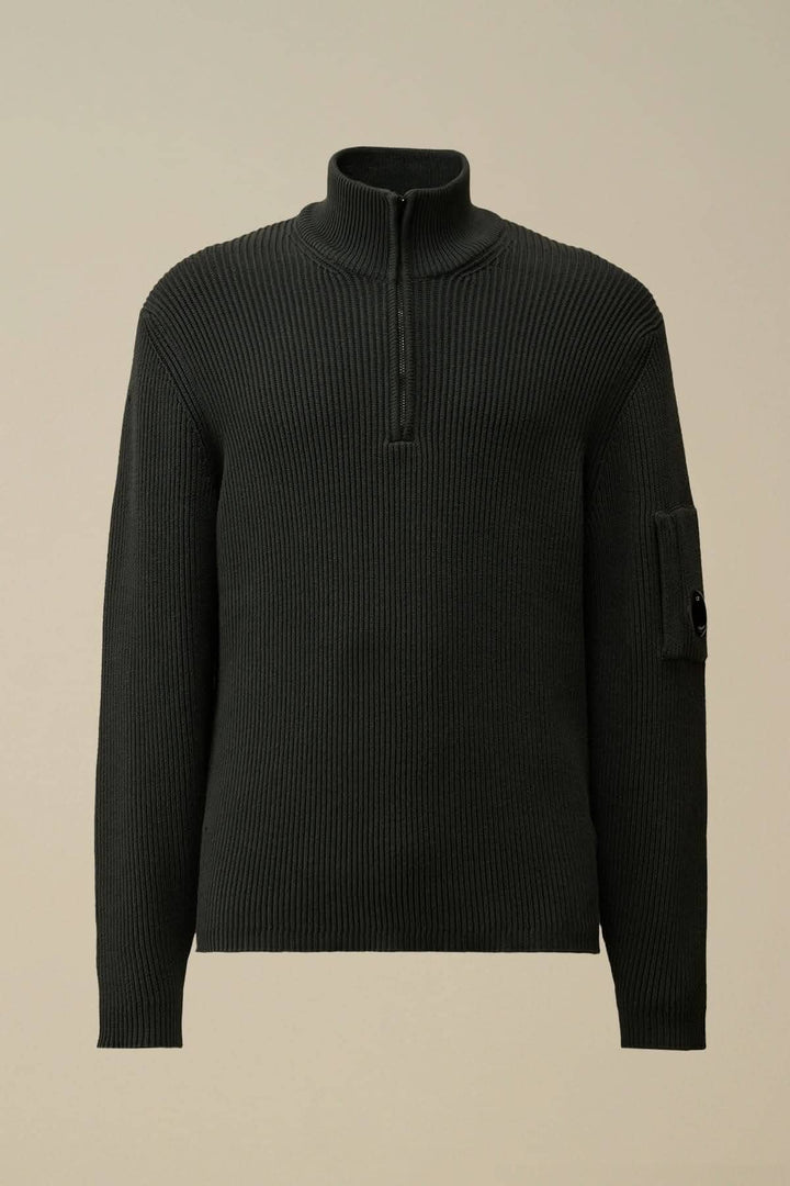 Pull en tricot côtelé demi-zip, en coton et nylon, couleur vert foncé, coupe régulière, style contemporain.