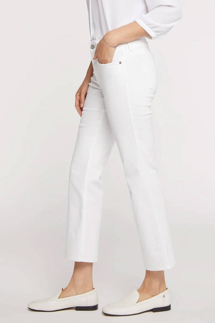 Pantalon Marilyn blanc, coupe classique jusqu&