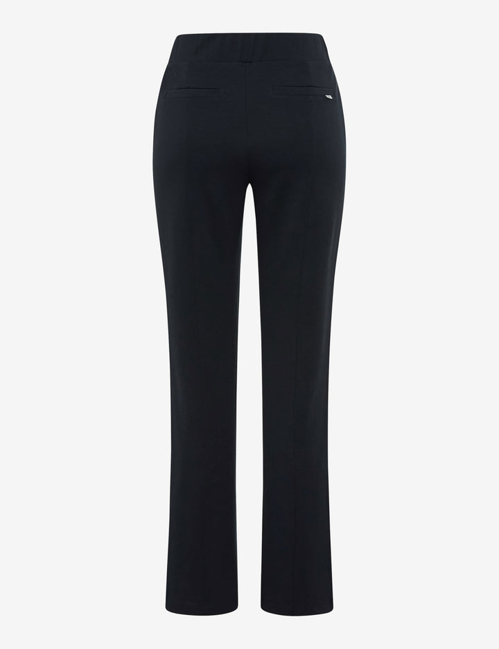 Vue arrière du Pantalon droit à bandes latérales MALIA, silhouette épurée avec bandes contrastantes, confort et style moderne.
