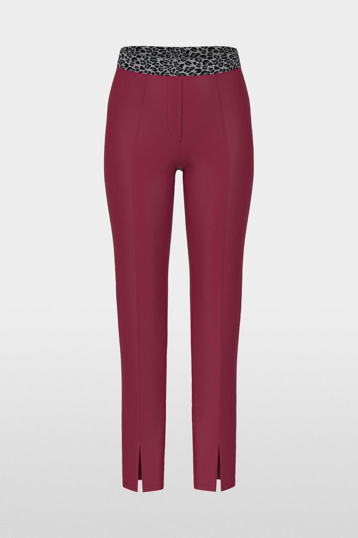 Pantalon pull-on SIENA coupe slim avec fente avant, taille élastique et plis pour une allure élégante. Confortable et stylé.