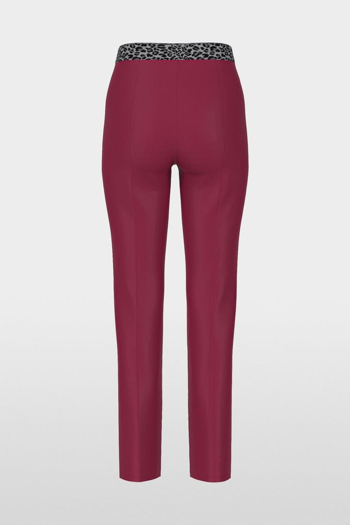 Pantalon pull-on SIENA coupe slim avec taille élastique imprimée, arrière vue, fond blanc.