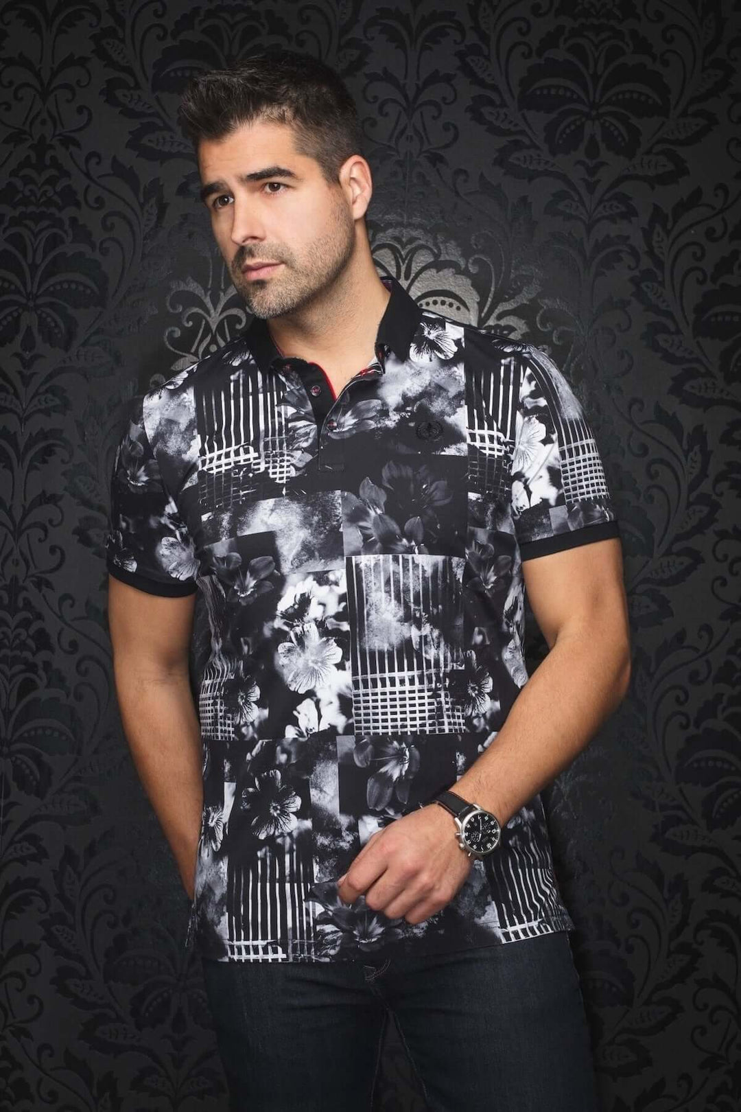 Polo Brandt pour homme, motifs contrastants en noir et blanc, collet élégant, style décontracté.