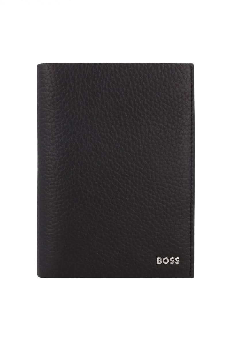 Portefeuille en cuir grainé noir avec logo métallique BOSS, design sobre.