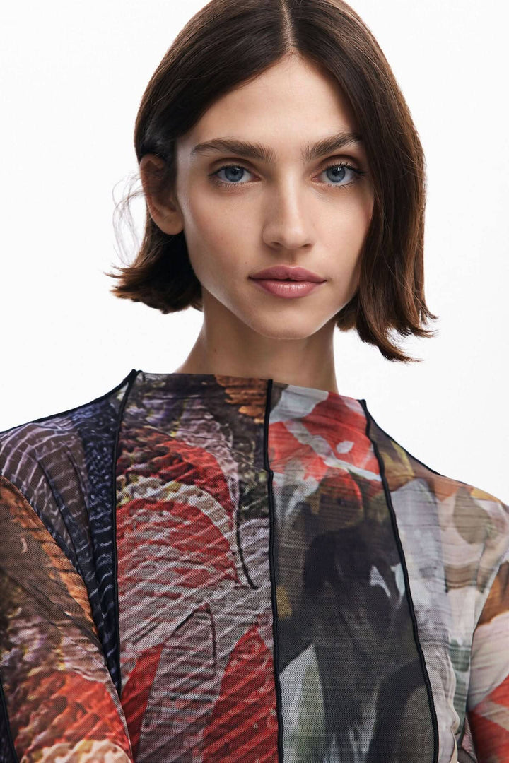Close-up of a woman&
