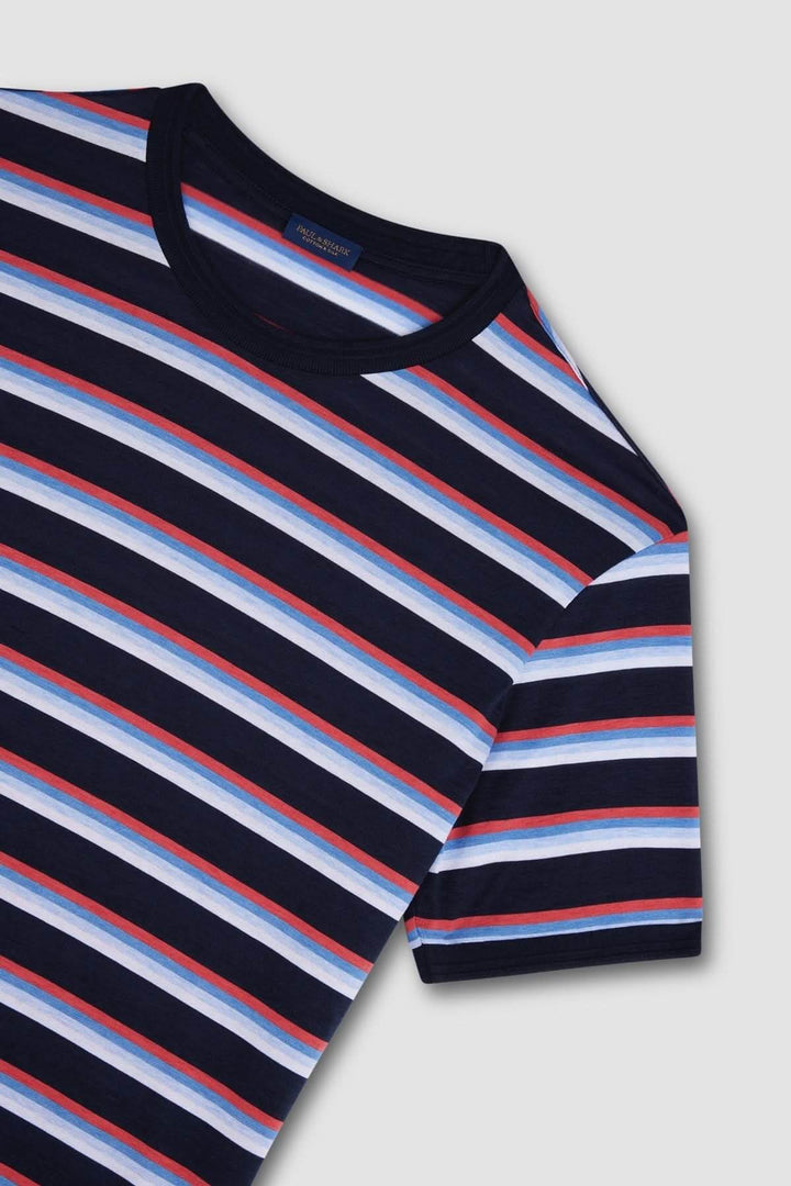 T-shirt à rayures multicolores avec col rond, confectionné en coton doux et léger.