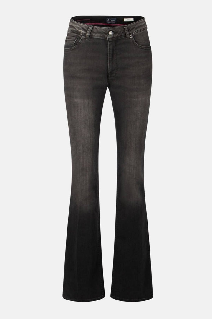 Jean noir à coupe évasée avec dégradé, parfait pour un look rétro et moderne.