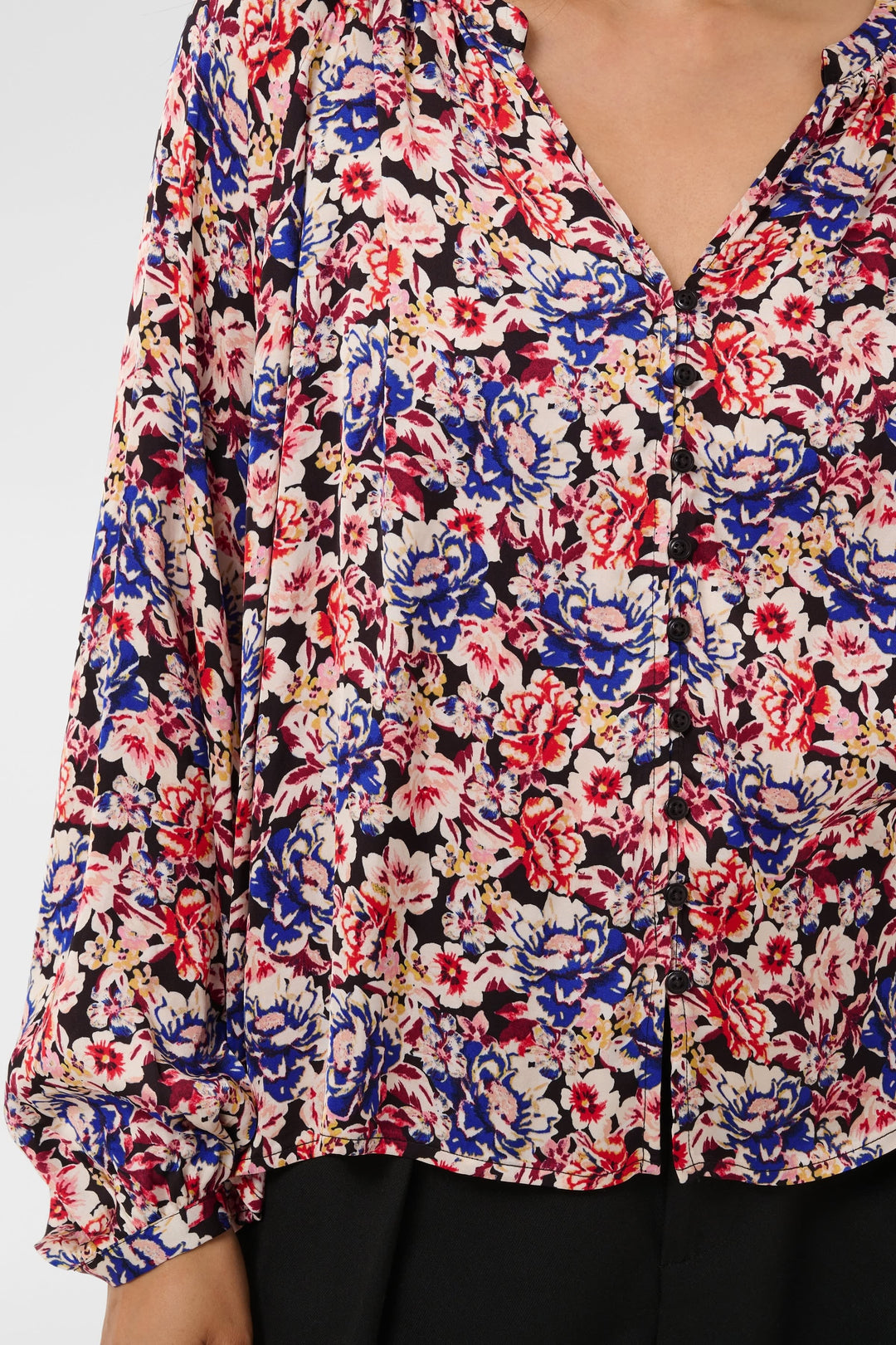 Doaa floral blouse, front view, for women Part Two
