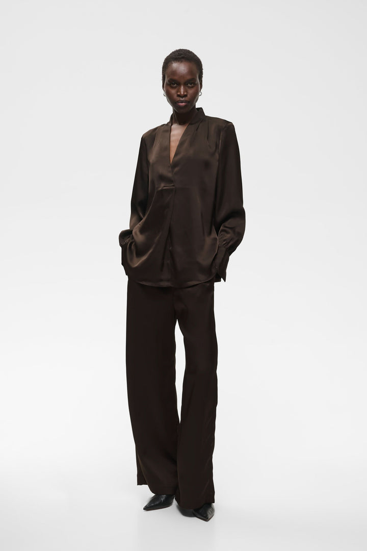 Blouse satinée Dawni à encolure en V pour femme Inwear