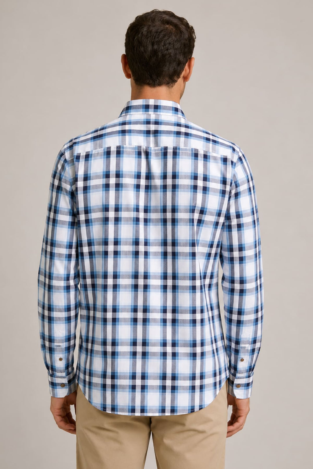 Front view of a gray-and-blue Tom Tailor men&