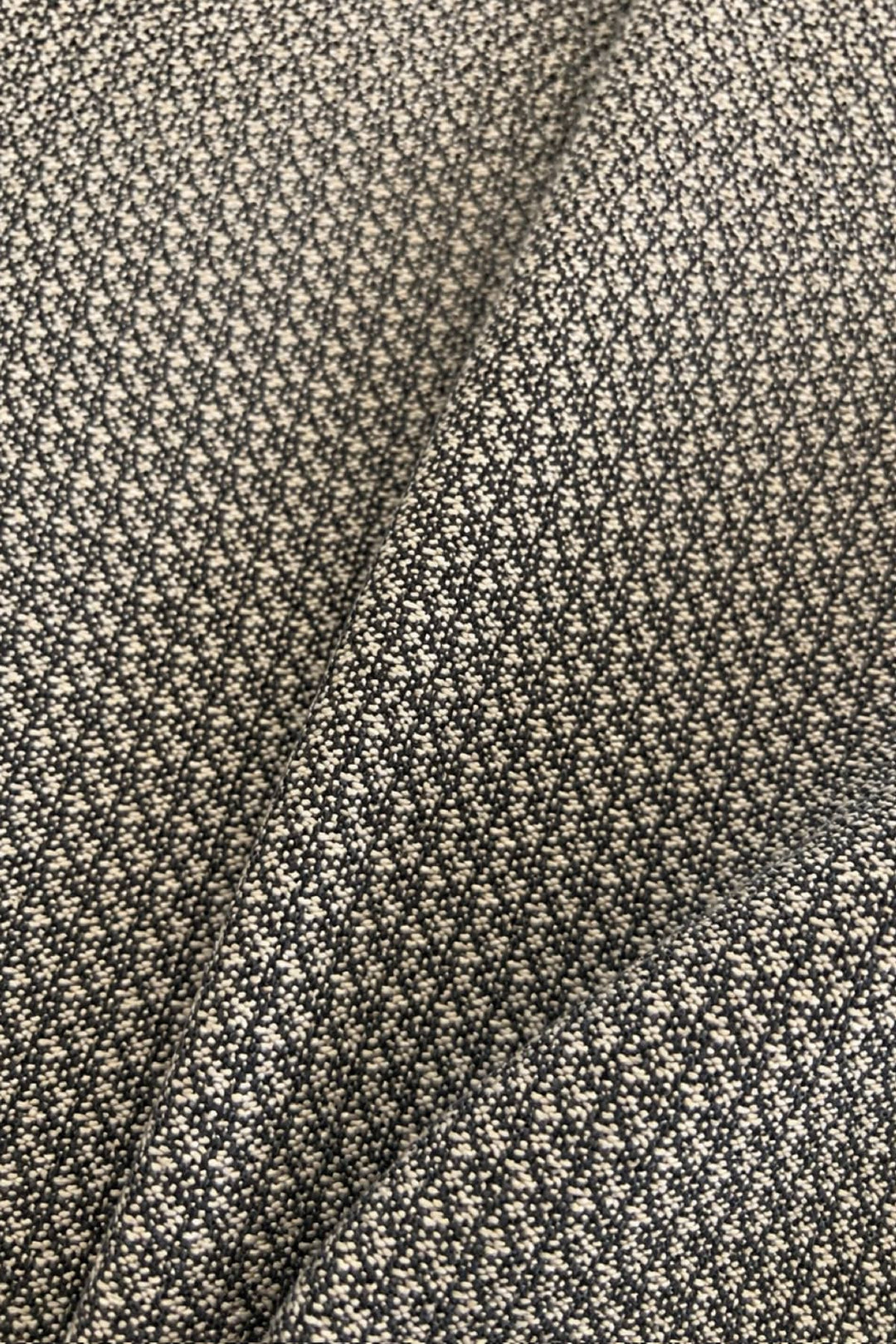Vue de côté complet texturé Lief Horsens pour homme gris avec poche poitrine contrastée - Valérie Simon