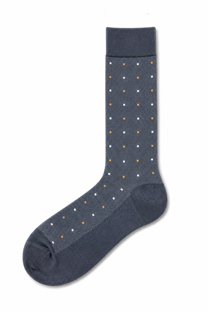 Dress socks with a micro geometric pattern