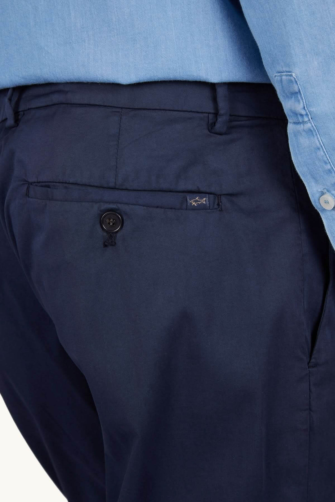 Pantalon chino en coton et soie extensible