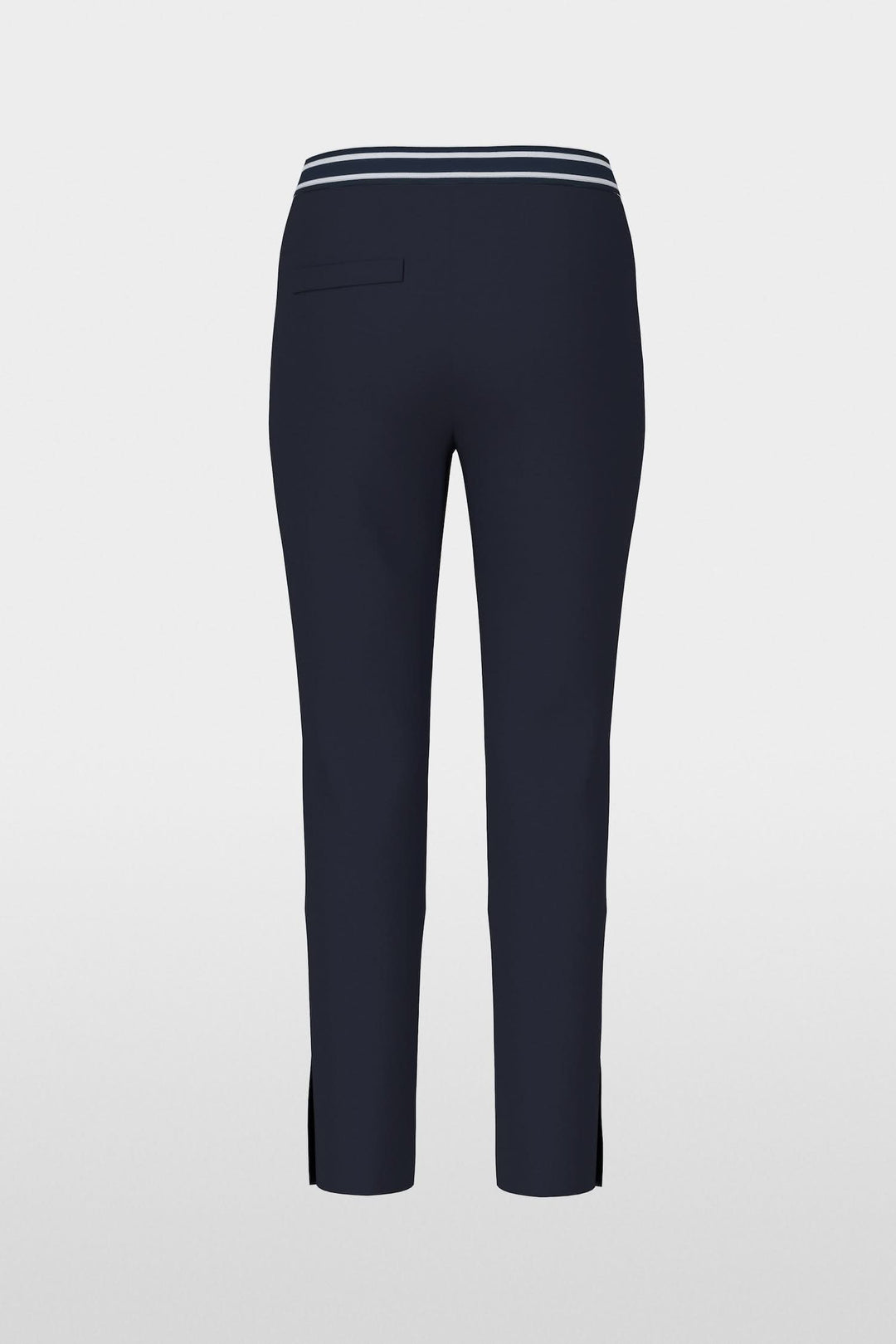 Pantalon SYDNEY vue arrière, coupe slim élégante en coton biologique et polyester recyclé.