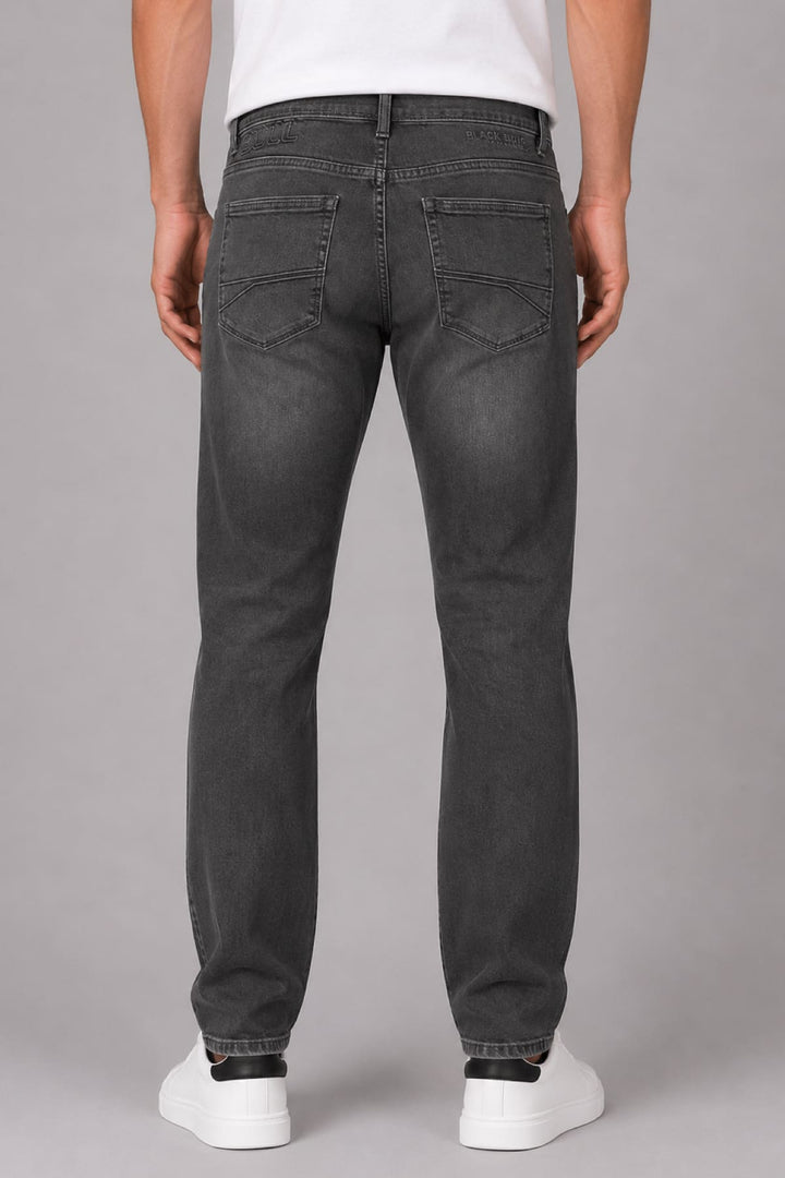 Side view of the modern Black Bull men&