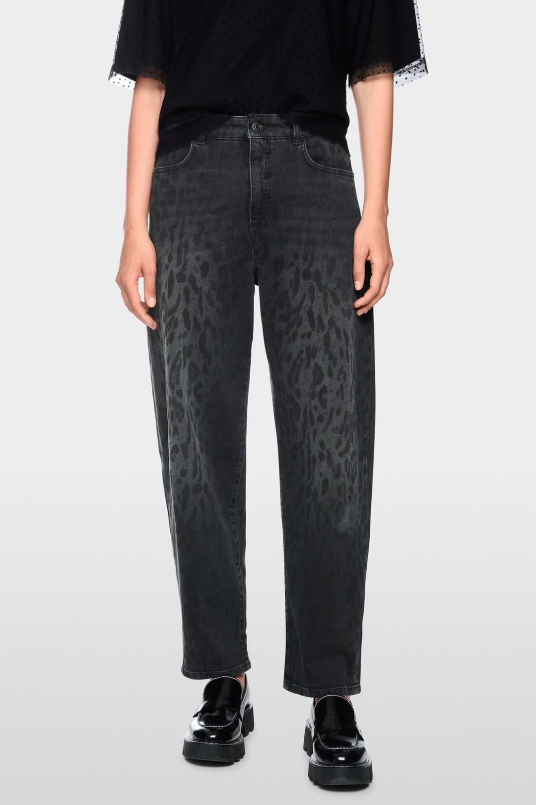 RUMA high-rise jeans at Size front view for women Marc Cain
