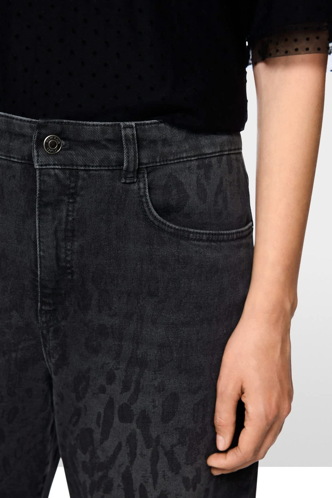 RUMA high-rise jeans at Size for women Marc Cain