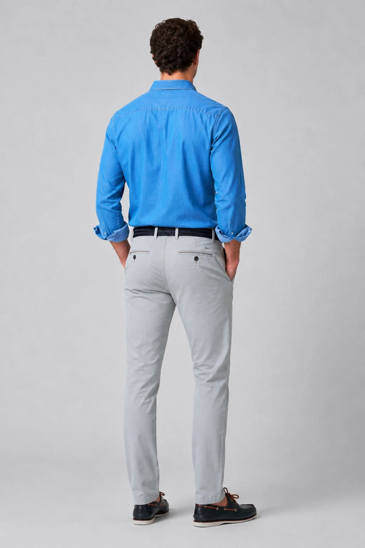 Back view of the Meyer men&