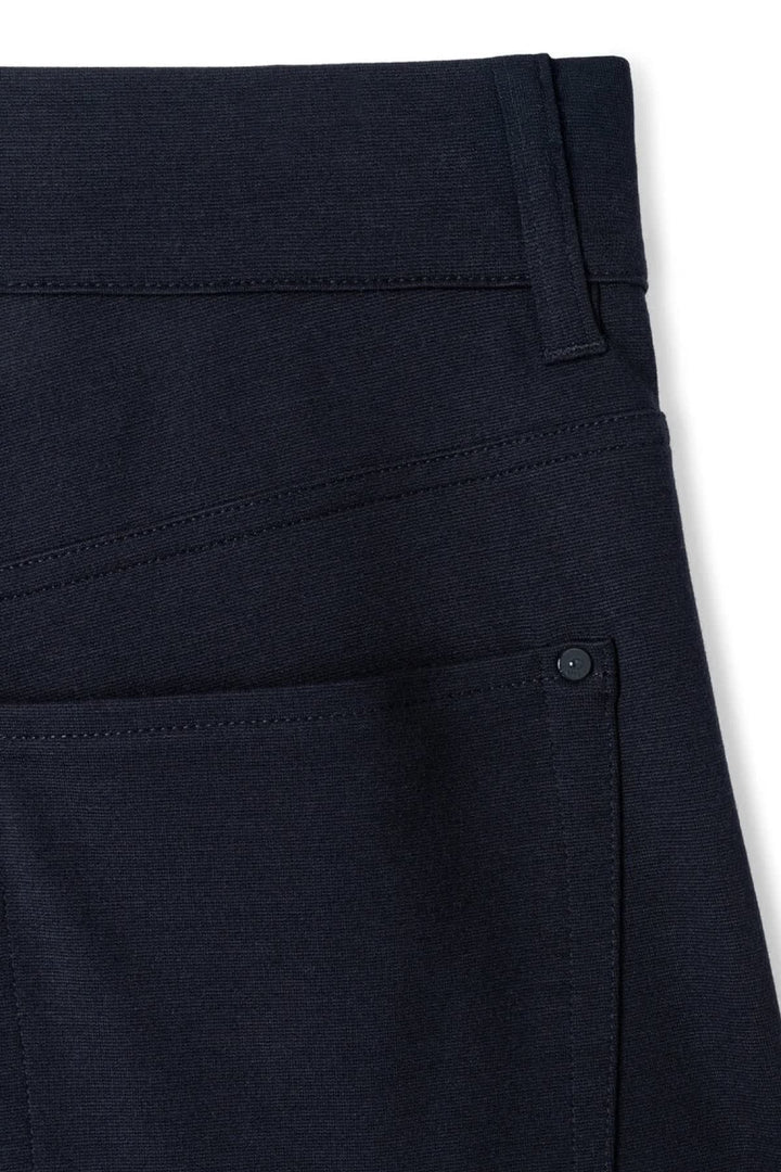 Pantalon Elin à jambe large écourtée vue de face pour femme Cambio