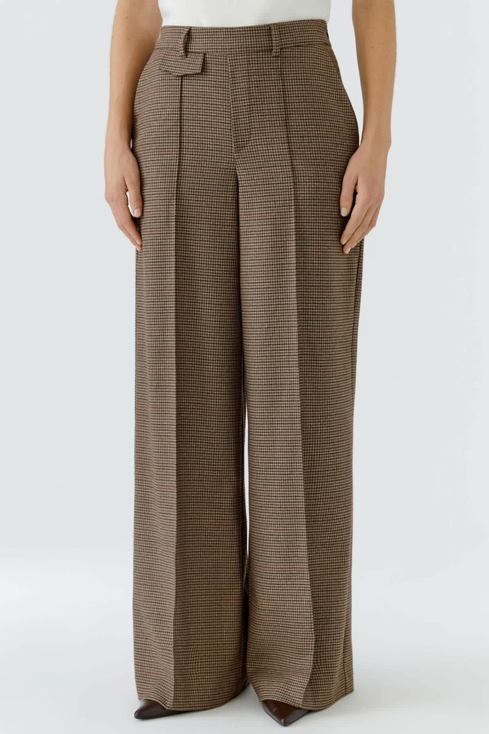 Women's plaid wide-leg dress pants front view Oui