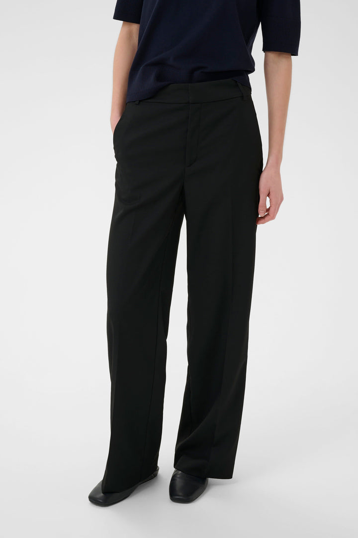 Pantalon habillé Cadie à jambe large vue de face pour femme Inwear