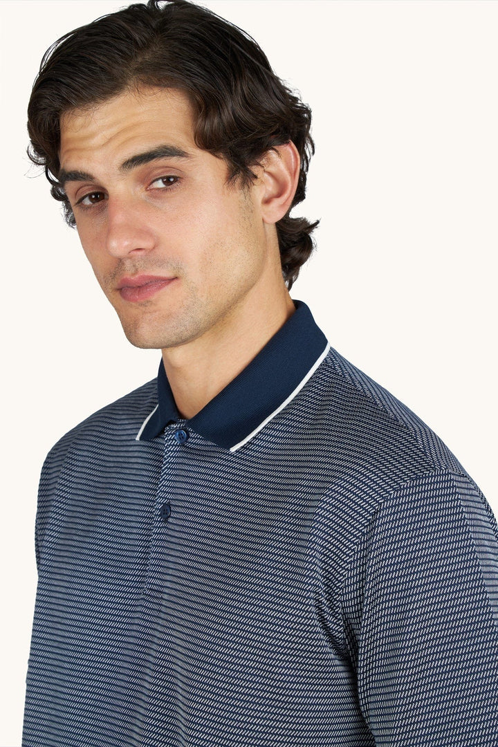 Vue de face polo géométrique Paul and Shark pour homme bleu et blanc - Valérie Simon