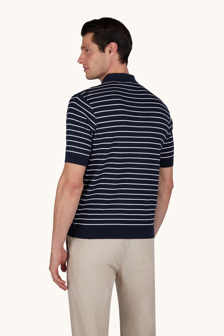Vue de face polo rayé Paul and Shark homme bleu marine avec logo brodé - Valérie Simon