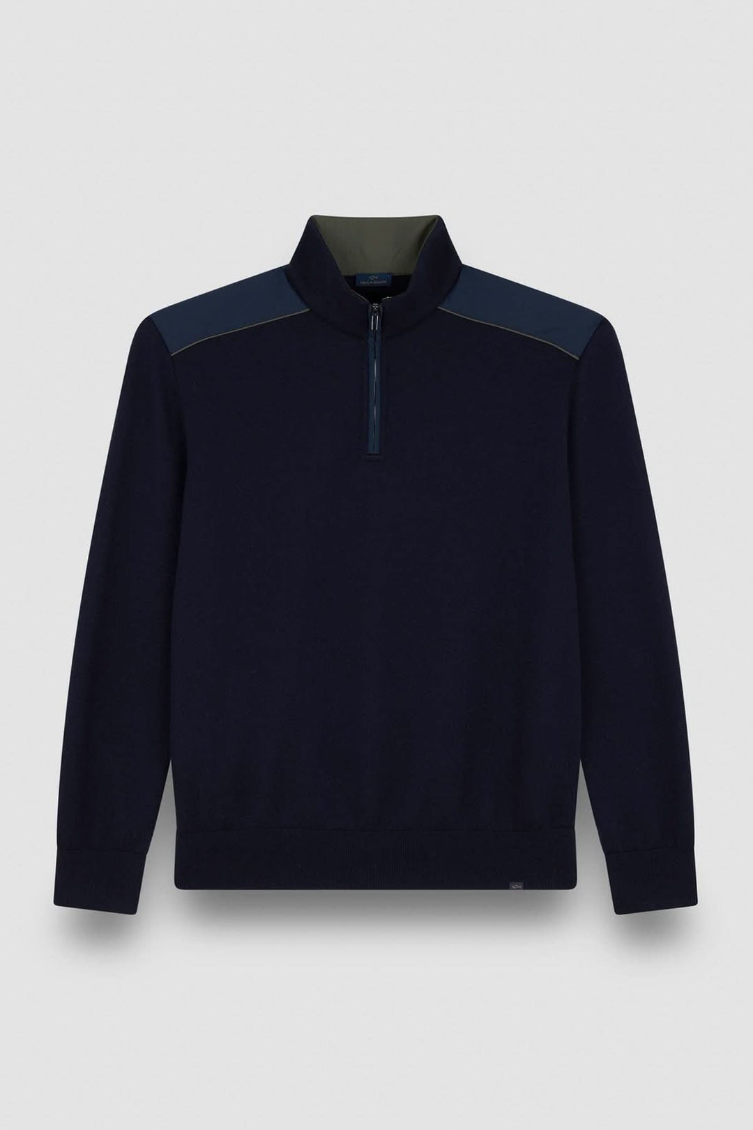 Chandail en tricot à col zippé, détails contrastants aux épaules, style décontracté et élégant.