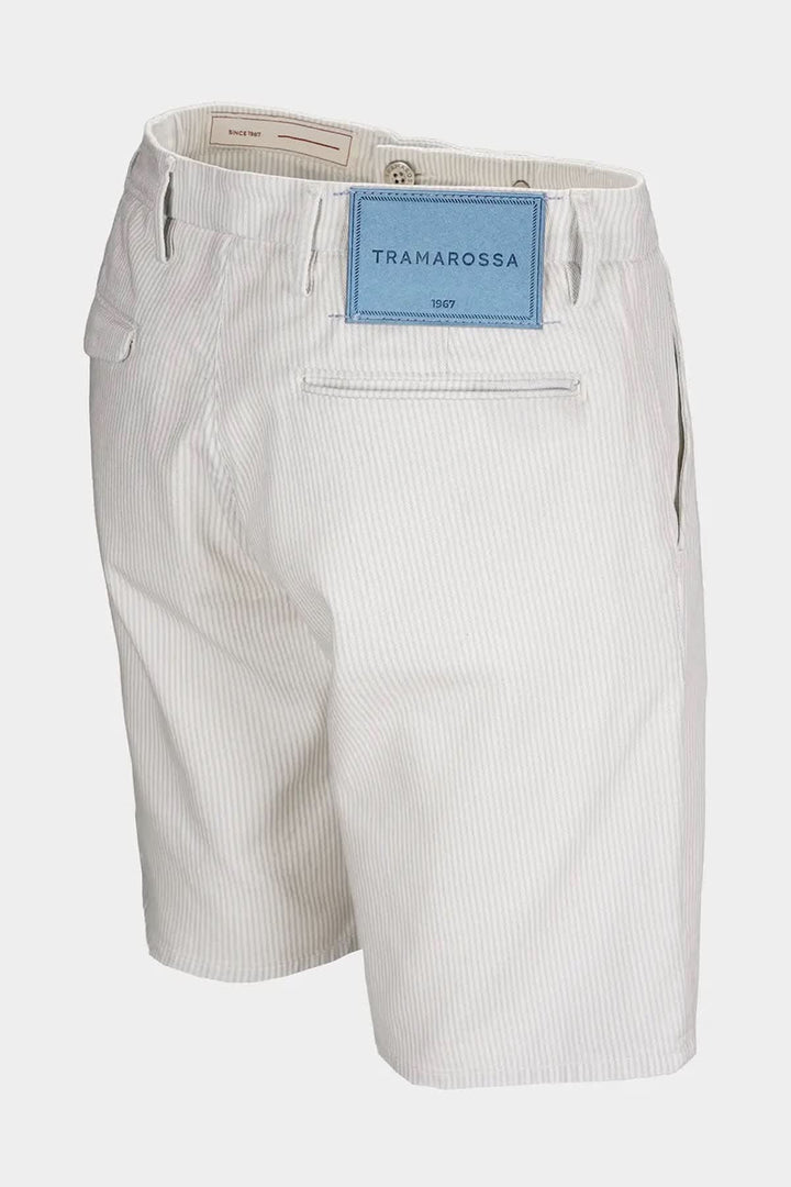 Close-up of Tramarossa men&