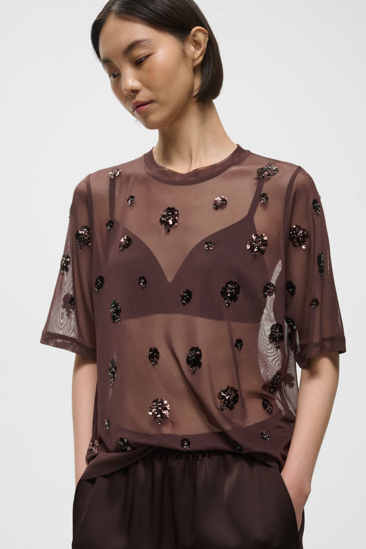 T-shirt Bami en tulle transparent noir à sequins floraux vue de face pour femme Inwear