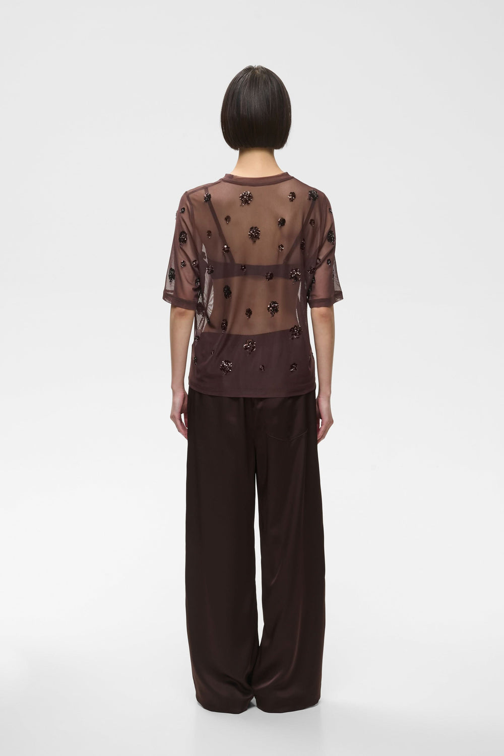 T-shirt Bami en tulle transparent à sequins floraux vue de face pour femme Inwear