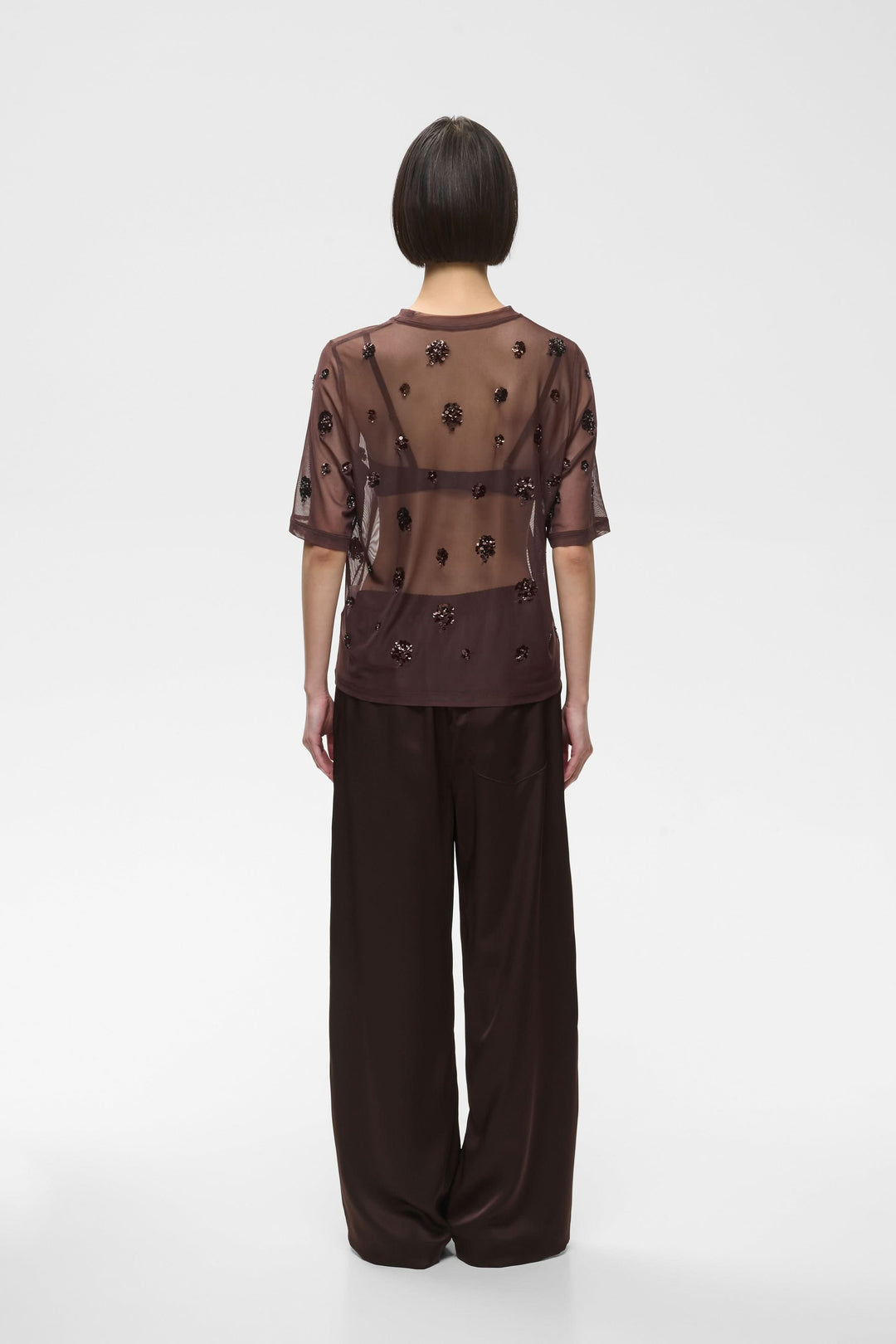 T-shirt Bami en tulle transparent à sequins floraux vue de face pour femme Inwear