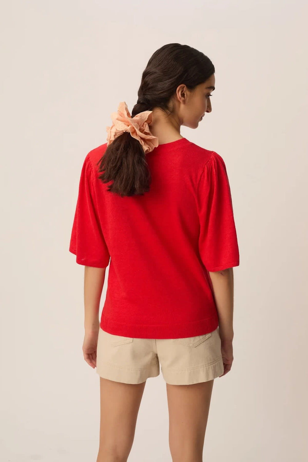 Front view: Ecru knit T-shirt with buttons Des Petits Hauts for women - Valérie Simon