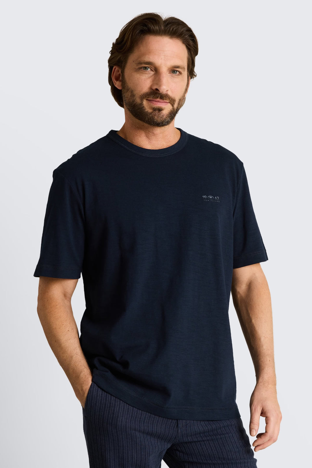 Front view of a white Tom Tailor men&