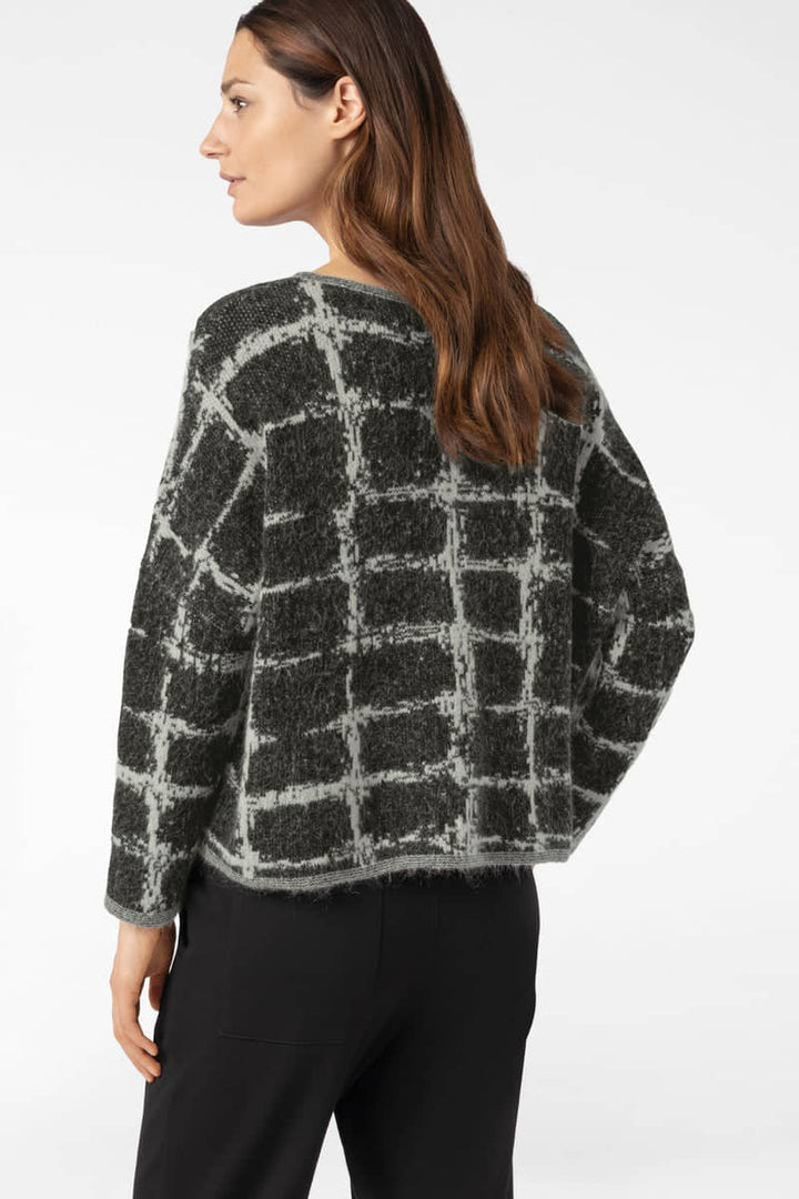 Tricot à motif carreaux vue de face pour femme sarah pacini