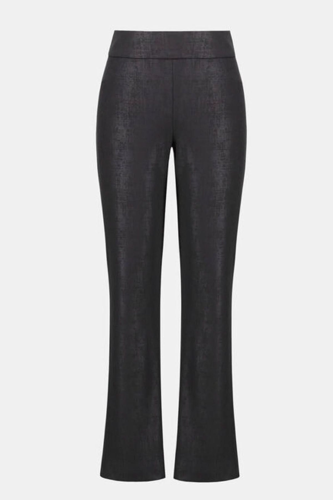 Pantalon noir chic texturé, coupe droite et ajustée, sans fermeture, longueur cheville, élégant et moderne.