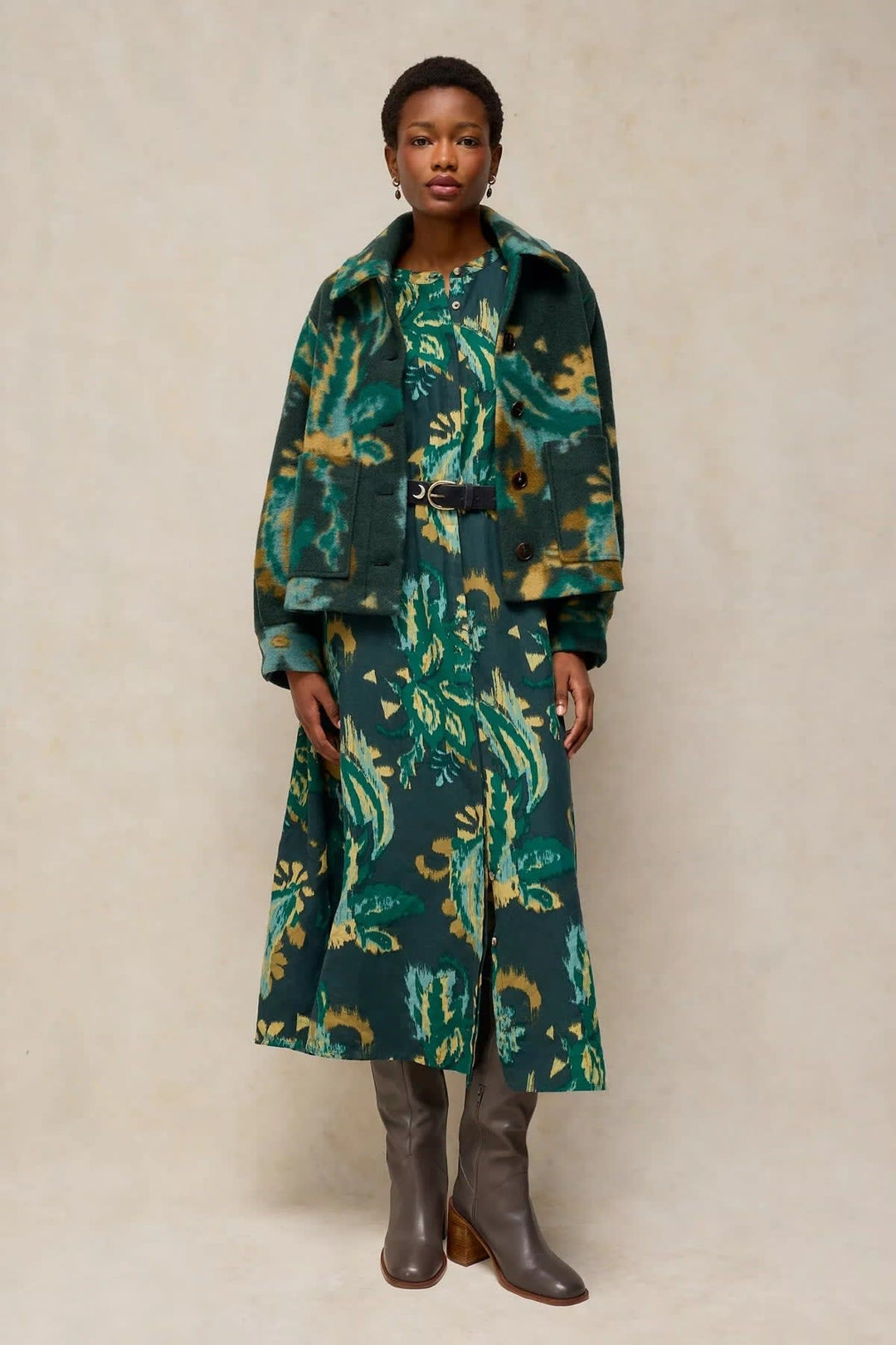 Front view of the women&