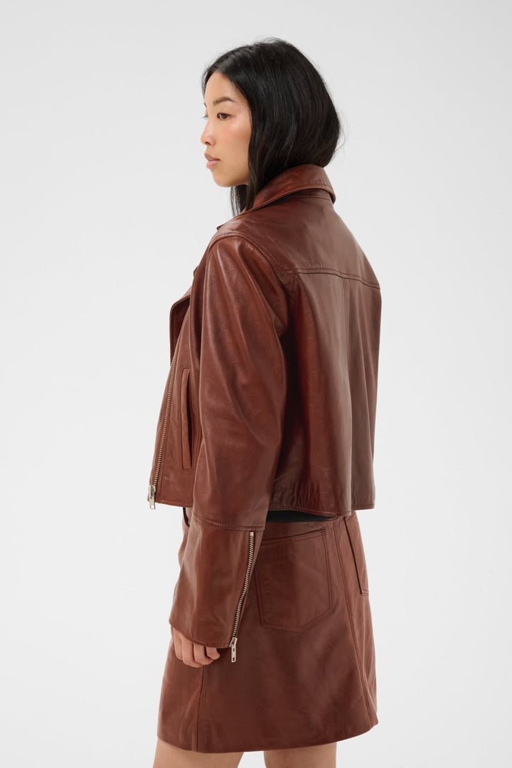 Veste courte en cuir pour femme Part Two